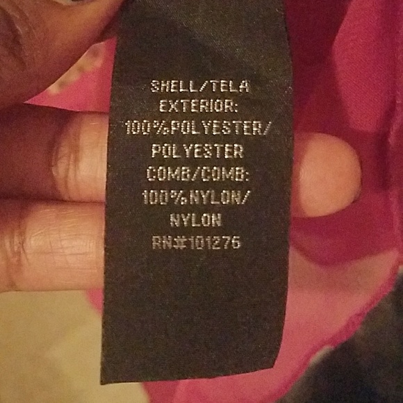 Fun top, EUC - Picture 4 of 4